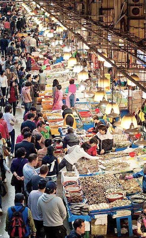 Block Ice for Seafood Market